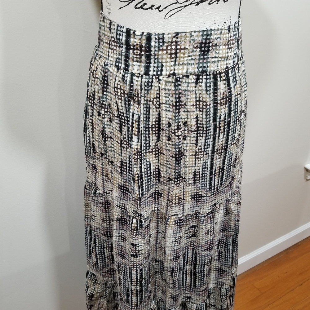 SOLITAIRE Boho Tiered Ruffle Skirt Size M, Elastic Waist at the back... - Picture 5 of 17